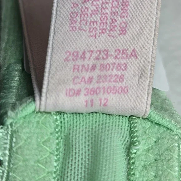 Victoria's Secret Women Bra 32B Green Floral Push Up Pigeonnant Underwired Lace - Picture 3 of 15